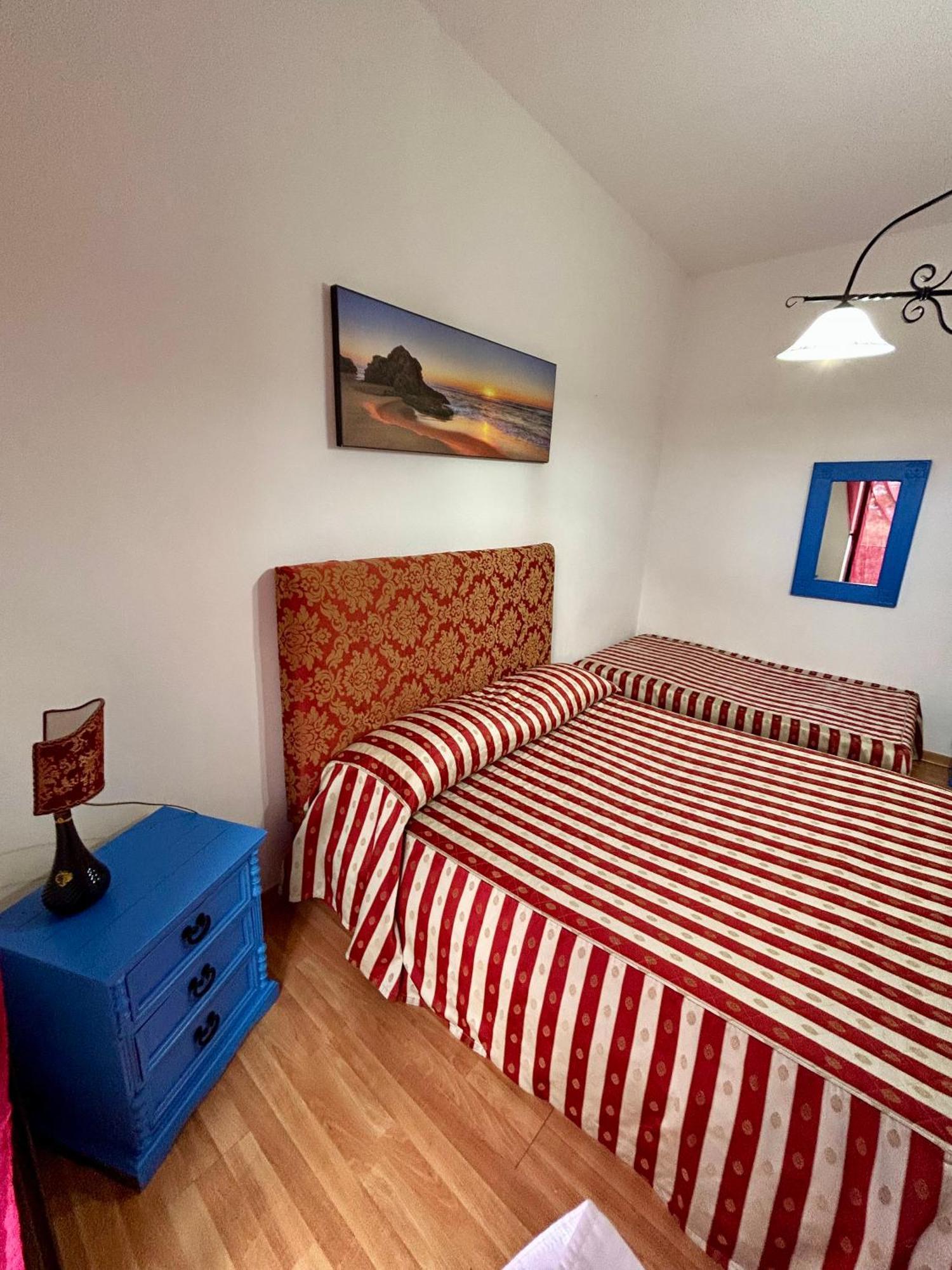 Holiday House Ginevra فورميا المظهر الخارجي الصورة
