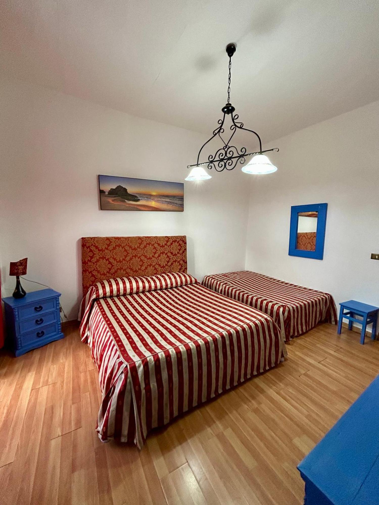 Holiday House Ginevra فورميا المظهر الخارجي الصورة